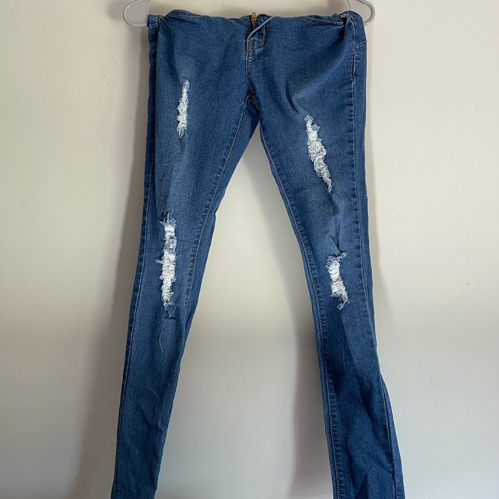 Ripped jeans